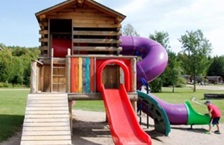 Sunny Birch Cottages Sauble Beach Exterior photo